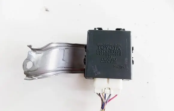 Lexus IS 220D-250-350 Door control unit/module 8597053030