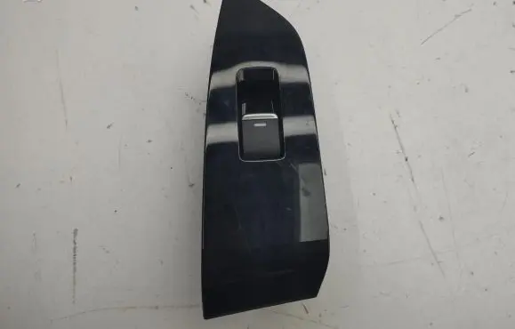 Mazda CX-5 II Electric window control switch KG6C66380