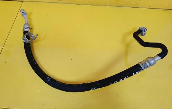 Audi A4 S4 B5 8D Air conditioning (A/C) pipe/hose