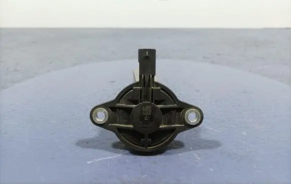 Audi A8 S8 D2 4D Sensor 06M109259M