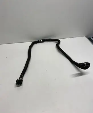 BMW 5 G30 G31 Engine coolant pipe/hose 8670995 16269713