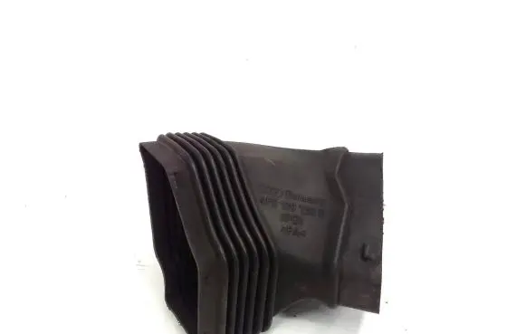 Audi A6 S6 C6 4F Air intake duct part 4F0129739B