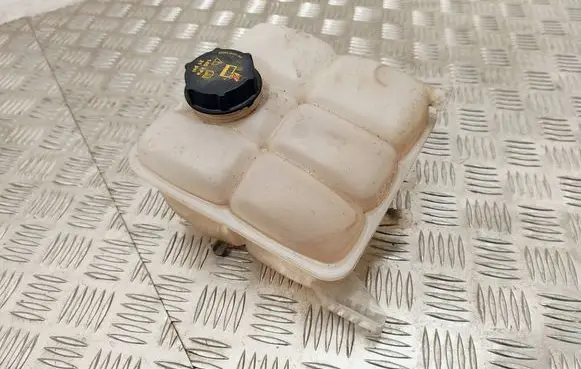 Ford Transit - Tourneo Connect Coolant expansion tank/reservoir 8V618K218AE 8V618K218D AV418K218D