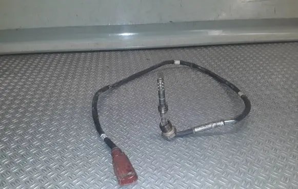 Exhaust gas temperature sensor