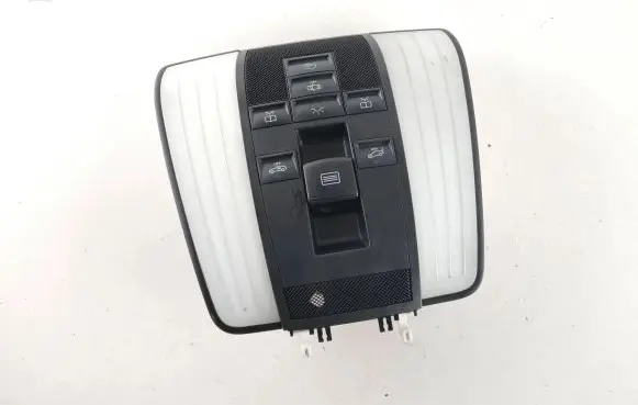 Mercedes-Benz CLS C218 X218 Front seat light A2129001223 A2129029203 A2129019206