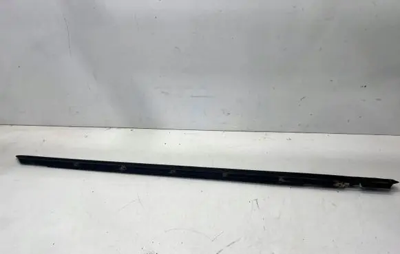 Audi TT TTS Mk2 Rubber seal rear door 