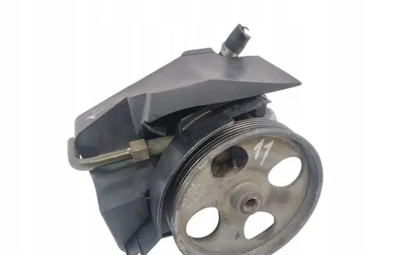 Peugeot 206 Power steering pump 
