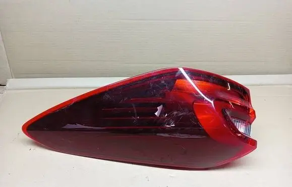 Ford Focus Rear/tail lights NX7B-13404-HC