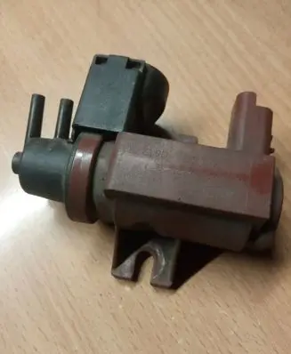 Ford Focus Turbo solenoid valve 6G909E882CA 6G909E882