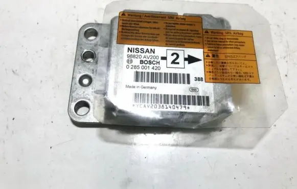 Nissan Primera Airbag control unit/module 98820av200 0285001420
