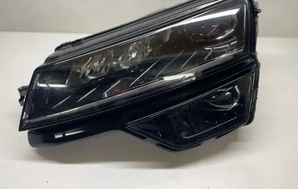Skoda Karoq Headlight/headlamp 57B941015D
