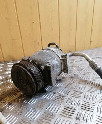 Renault Laguna II Air conditioning (A/C) compressor (pump) 110410624