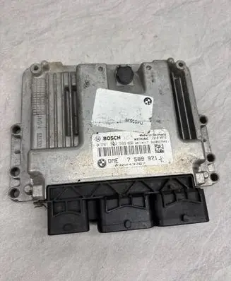 Mini One - Cooper Coupe R56 Engine control unit/module 7589971 1039S27503 0261S04563
