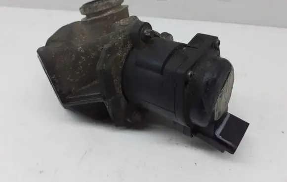 Citroen C4 I Picasso EGR valve 9672880080