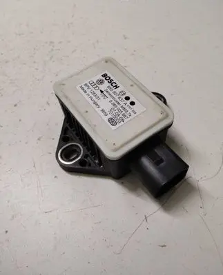 Audi A4 S4 B8 8K ESP acceleration yaw rate sensor 8K0907637A 0265005667 7010009