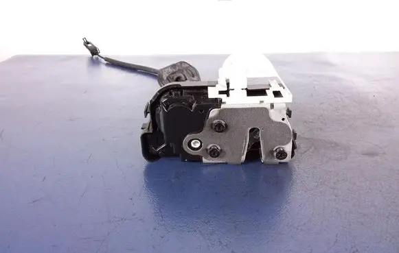 Ford Focus Front door lock JX7AA21812DE