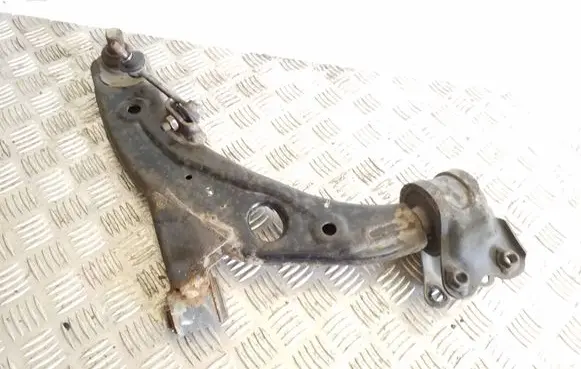 Mazda CX-7 Front lower control arm/wishbone