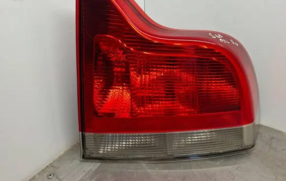 Volvo S60 Rear/tail lights 153838 153851