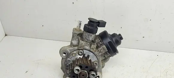 Volkswagen Transporter - Caravelle T5 Fuel injection high pressure pump 03L130755J 0445010520 10230212
