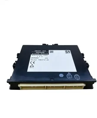 Toyota Auris E180 Other control units/modules 8999002190