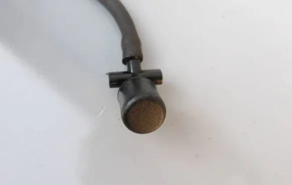 Opel Mokka X Windshield washer spray nozzle 