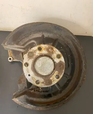 Seat Altea XL Rear wheel hub 1k0435n