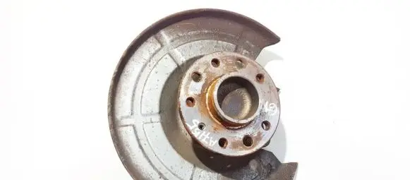 Opel Zafira A Rear brake disc plate dust cover 
