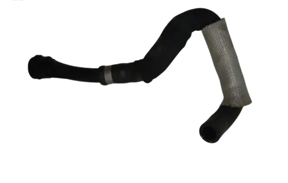 Volkswagen Touareg II Engine coolant pipe/hose 7P6122109C W333