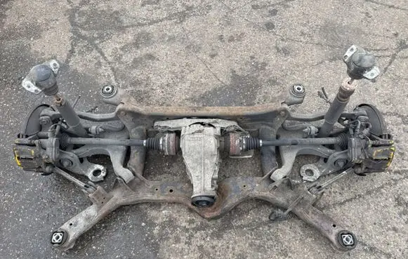 Audi A6 S6 C7 4G Rear axle beam with reductor 