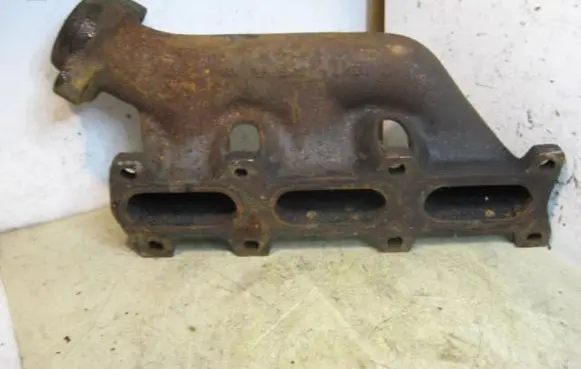 Mercedes-Benz E W210 Exhaust manifold 6051421002 30D