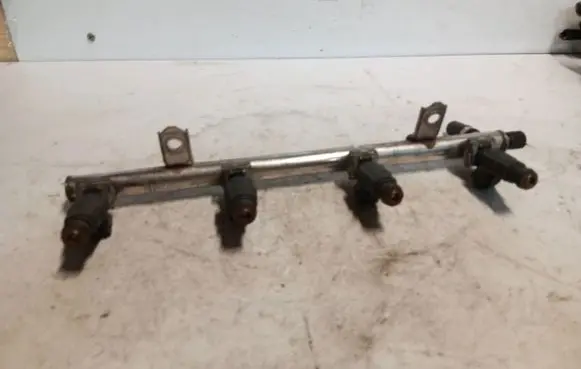 Mercedes-Benz A W168 Fuel injector supply line/pipe A0000788723