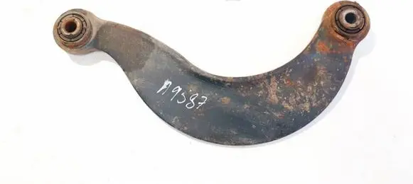 Rear upper control arm/wishbone