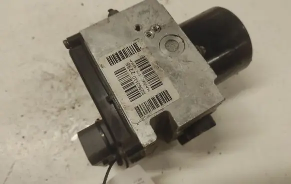 Peugeot 407 ABS Pump 15710605 S118676001 9661702380