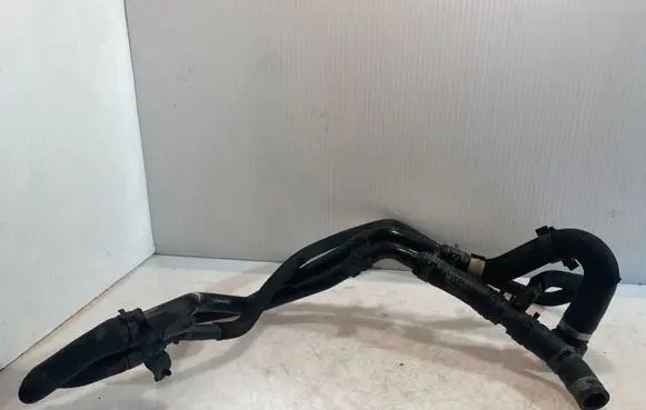 Audi Q7 4L Engine coolant pipe/hose 7L8121070AD 7L8122073F 7L8121073C