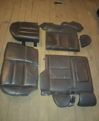 Volvo S40 Second row seats 