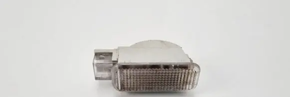 Volkswagen PASSAT B5 Other interior light 3B0947415B
