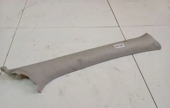 Citroen C5 (C) pillar trim 9655493477
