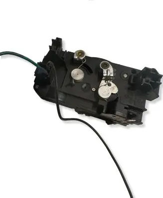 Opel Vivaro Rear door lock 8200282295 40817093
