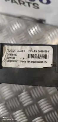 Volvo XC70 Fuse module 30679527