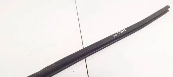 Peugeot 806 Rear door glass trim molding