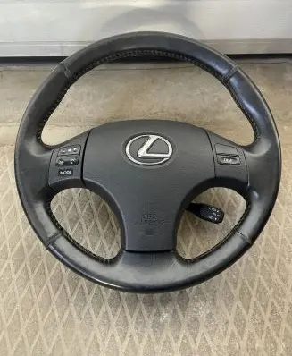 Lexus IS 220D-250-350 Steering wheel GS12002580