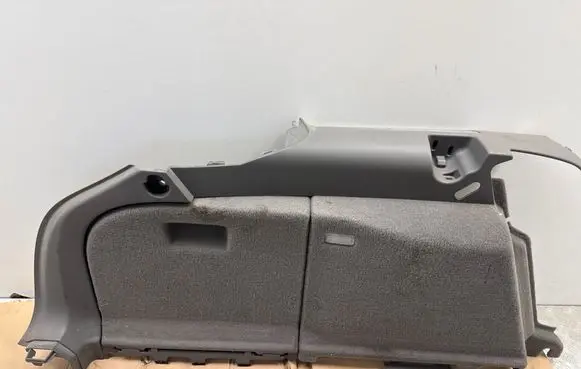 Trunk/boot lower side trim panel