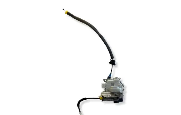 Audi Q3 8U Front door lock 8J2837015E
