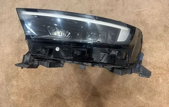 Opel Mokka B Rear/tail lights 9847939080