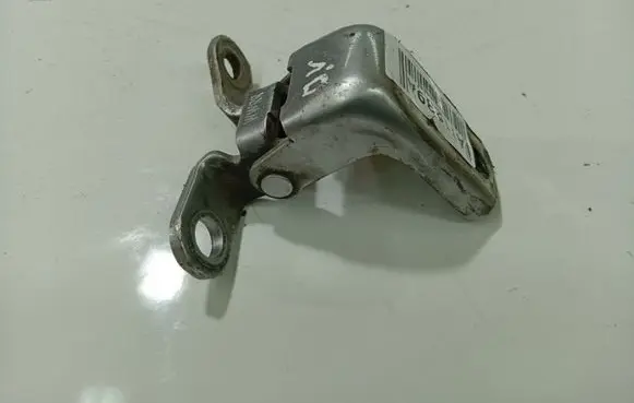 Honda Civic IX Rear door lower hinge 