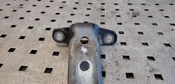 Mitsubishi Pajero Front door lower hinge 