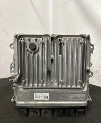 BMW 5 G30 G31 Engine control unit/module 8599189