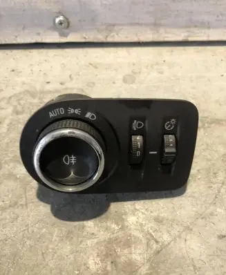 Opel Crossland X Light switch 39132264