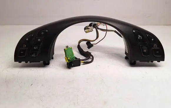 BMW 5 E39 Steering wheel buttons/switches 6760965 32306760965 32306753760