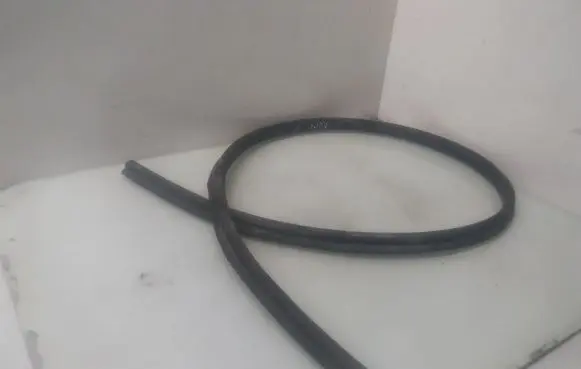 Audi A3 S3 8P Engine compartment rubber 8P0823731